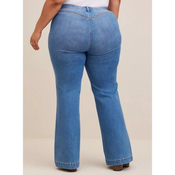 Torrid 22T Sky High Flare Premium Stretch High-Rise Jean 22 Tall - Picture 4 of 9